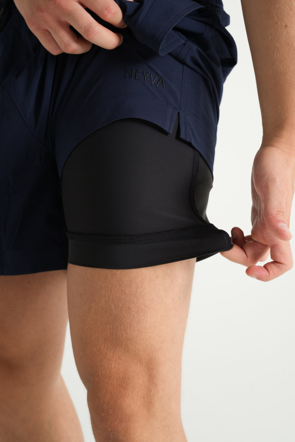 NEYVA Basics - Navy Blau