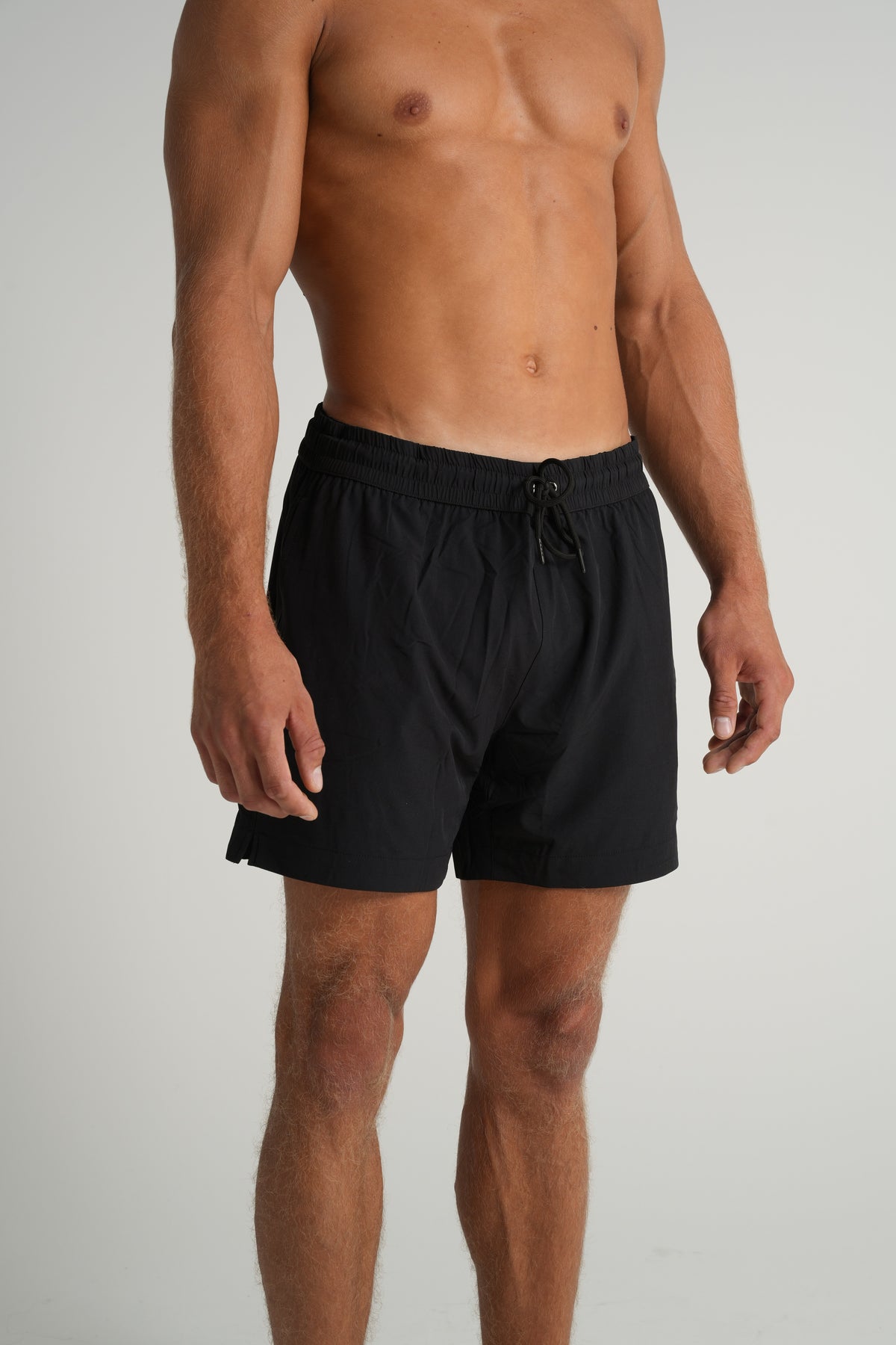 NEYVA Basics - Schwarz